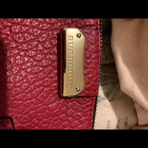 Burberry leather shoulder bag, like new , - Picture 7 of 8